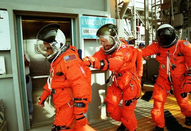 NASA image: KSC-00pp1676
