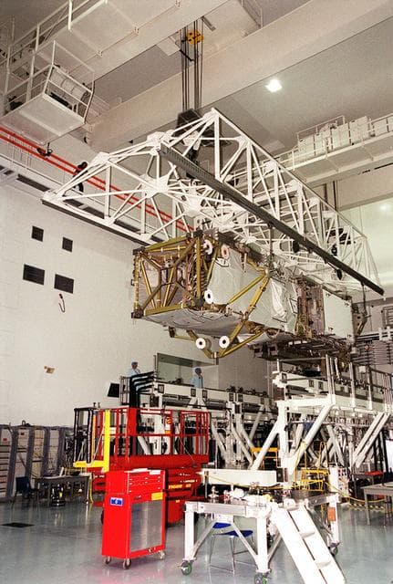 NASA image: KSC-00pp1682