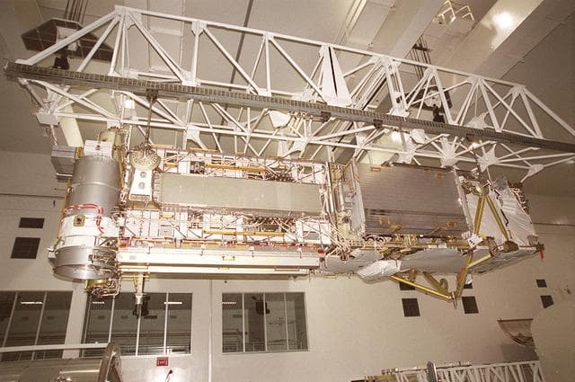 NASA image: KSC-00pp1687