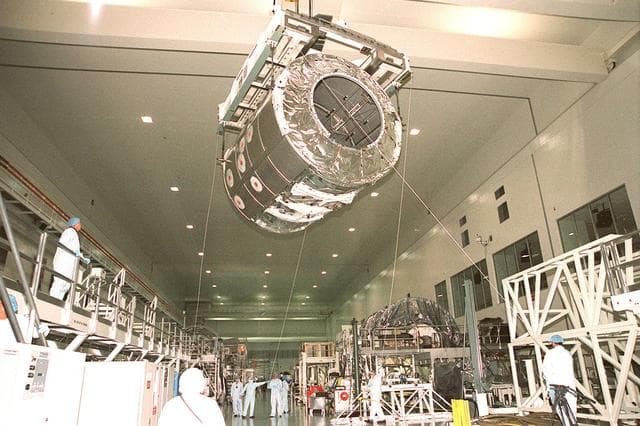 NASA image: KSC-00pp1726