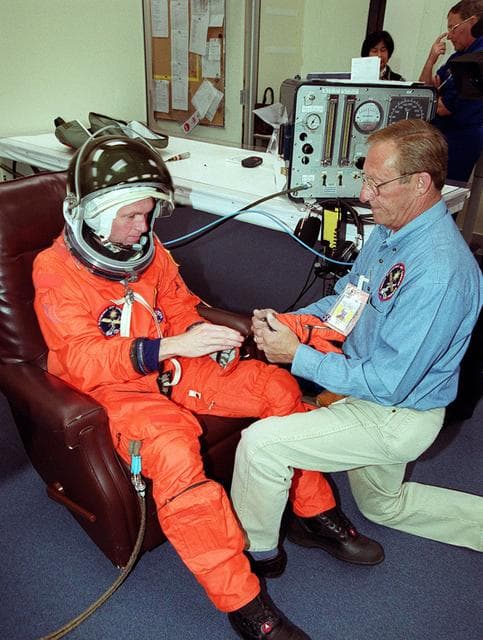 NASA image: KSC-00pp1781