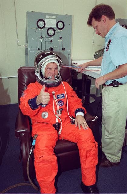 NASA image: KSC-00pp1782