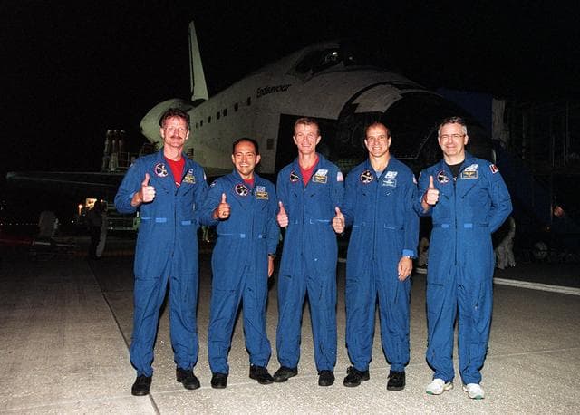 NASA image: KSC-00pp1880