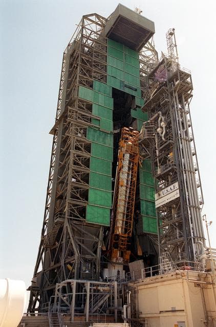NASA image: KSC-01PP1054
