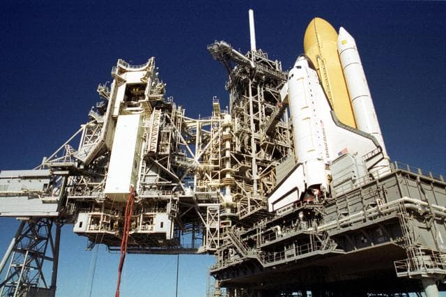 NASA image: KSC-01PP1650