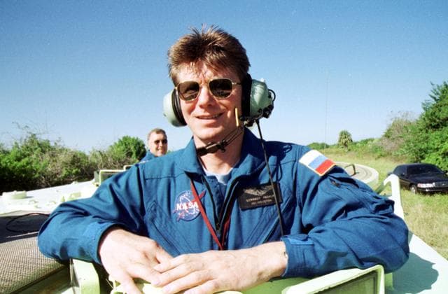NASA image: KSC-01PP1657