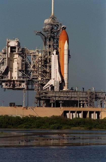 NASA image: KSC-01PP1745