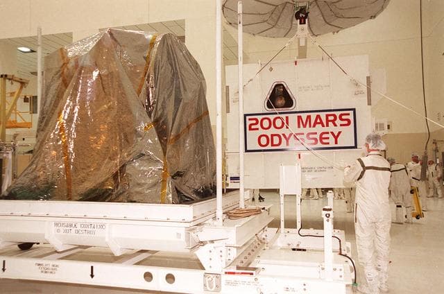 NASA image: KSC-01pp0067