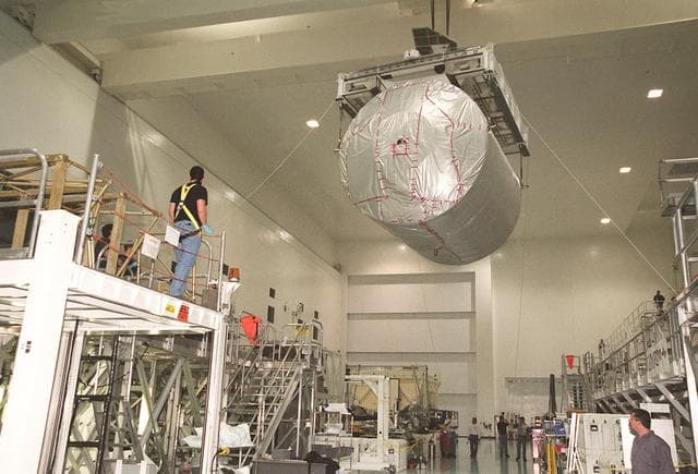 NASA image: KSC-01pp0248