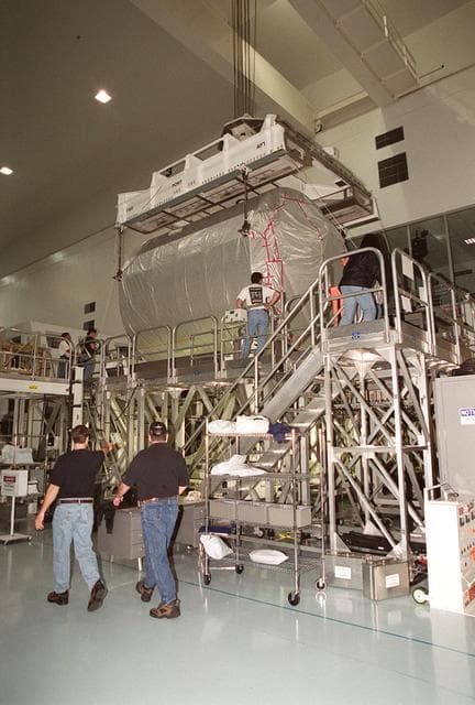 NASA image: KSC-01pp0249
