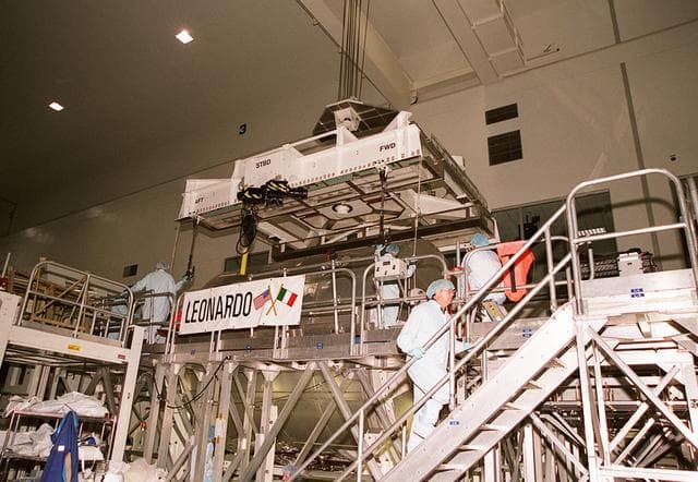 NASA image: KSC-01pp0250