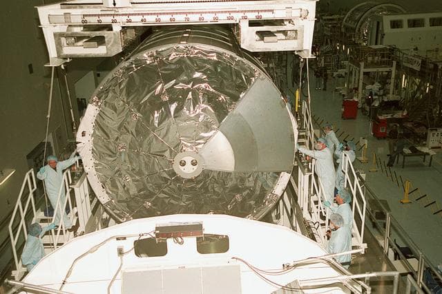 NASA image: KSC-01pp0255