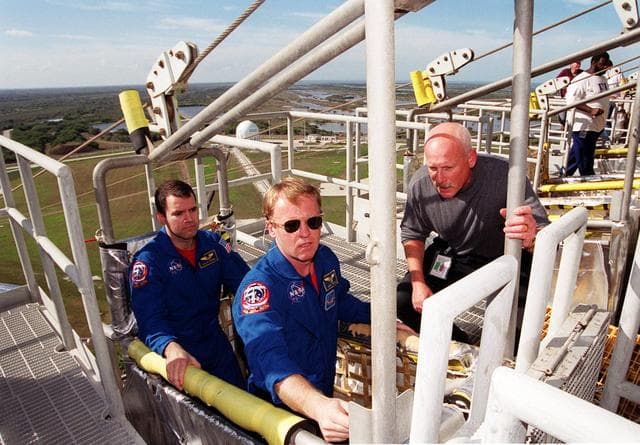 NASA image: KSC-01pp0332