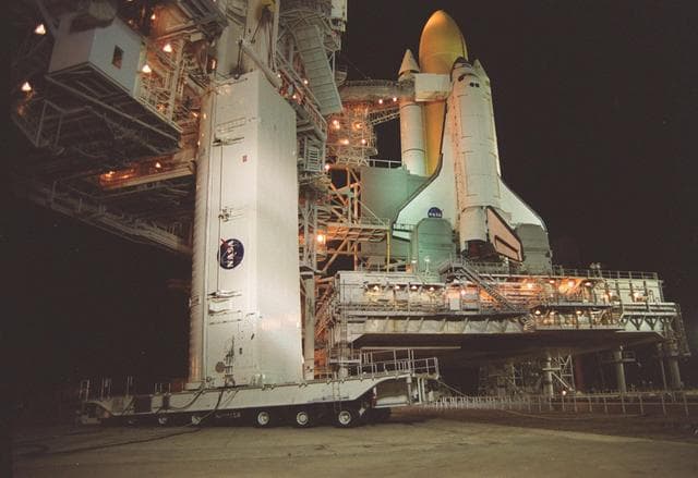 NASA image: KSC-01pp0358