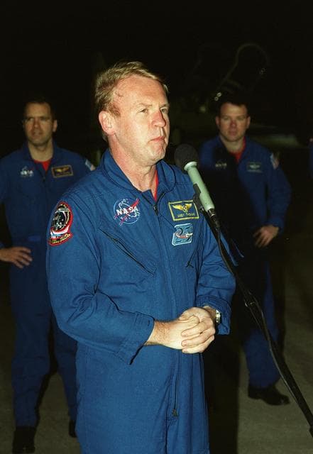 NASA image: KSC-01pp0405