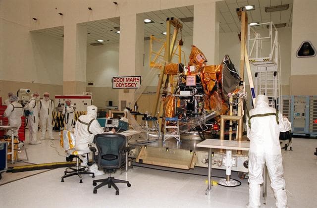 NASA image: KSC-01pp0478