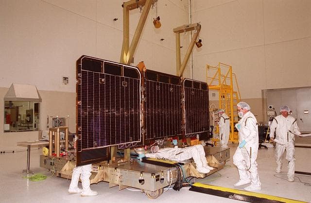NASA image: KSC-01pp0485