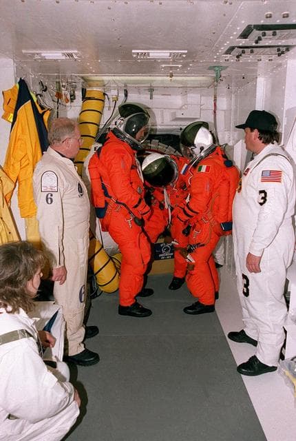 NASA image: KSC-01pp0621