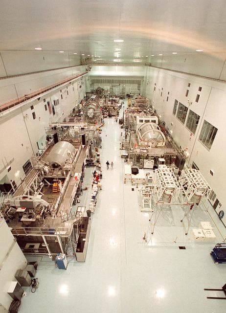 NASA image: KSC-01pp0675