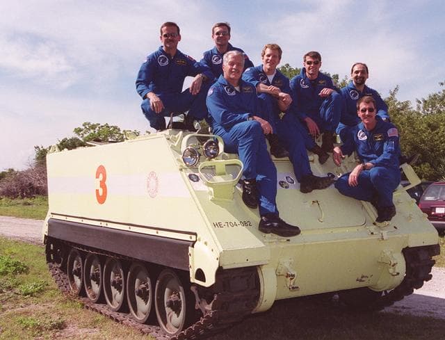 NASA image: KSC-01pp0773