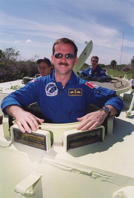 NASA image: KSC-01pp0779