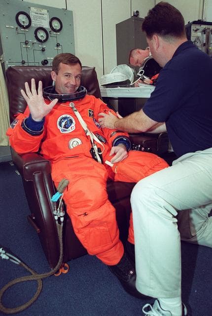 NASA image: KSC-01pp0812