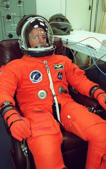 NASA image: KSC-01pp0815
