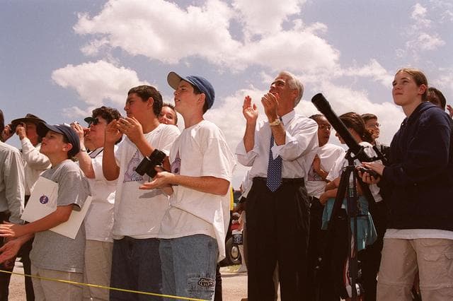 NASA image: KSC-01pp0851