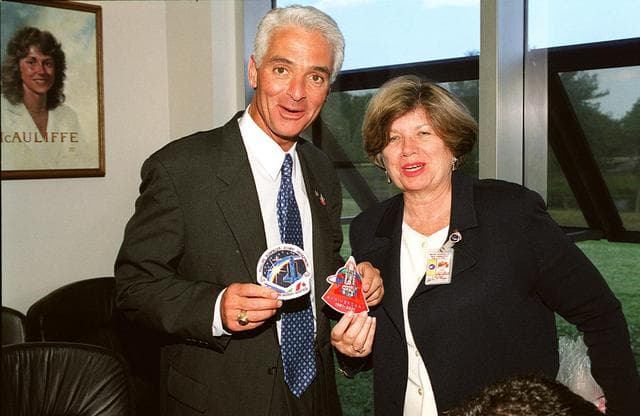 NASA image: KSC-01pp0857