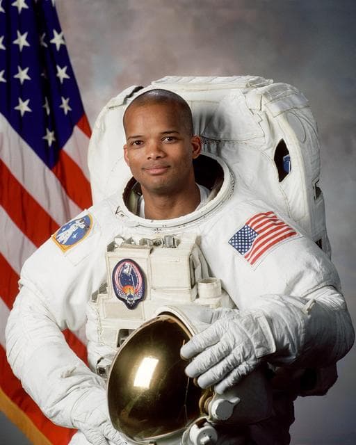 NASA image: KSC-01pp0889