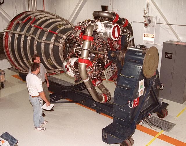 NASA image: KSC-01pp0892