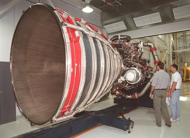 NASA image: KSC-01pp0893
