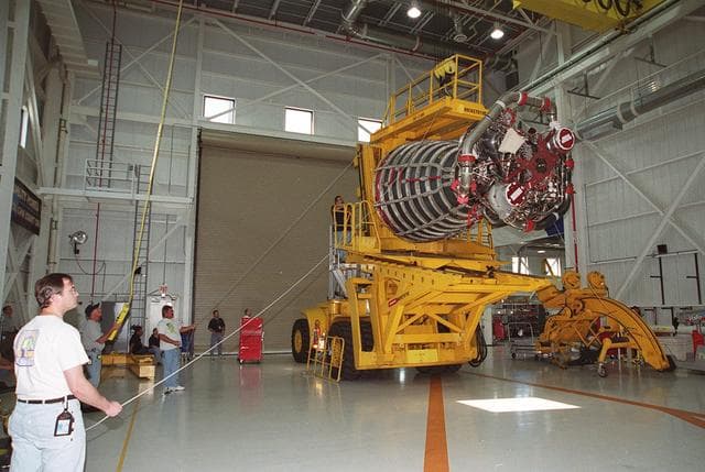 NASA image: KSC-01pp0899