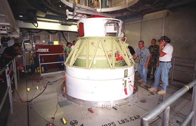NASA image: KSC-01pp1038