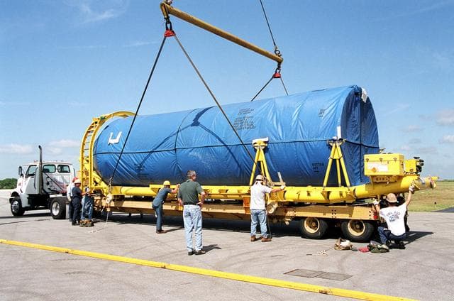 NASA image: KSC-01pp1041