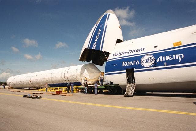 NASA image: KSC-01pp1079