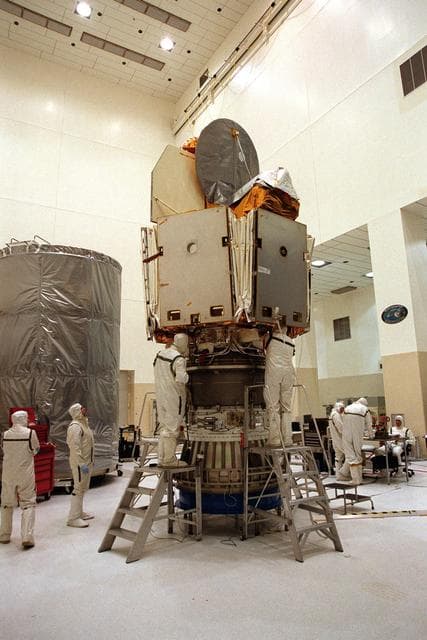 NASA image: KSC-01pp1133