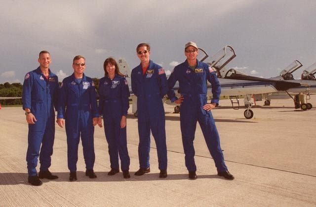 NASA image: KSC-01pp1204