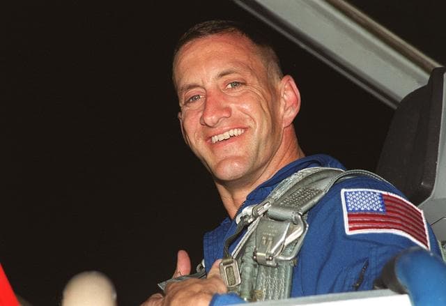 NASA image: KSC-01pp1256