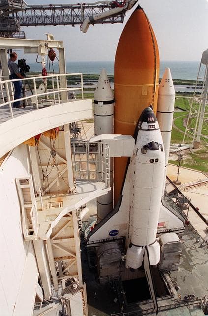 NASA image: KSC-01pp1272