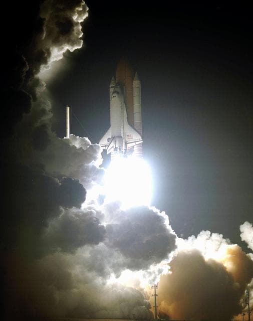 NASA image: KSC-01pp1290