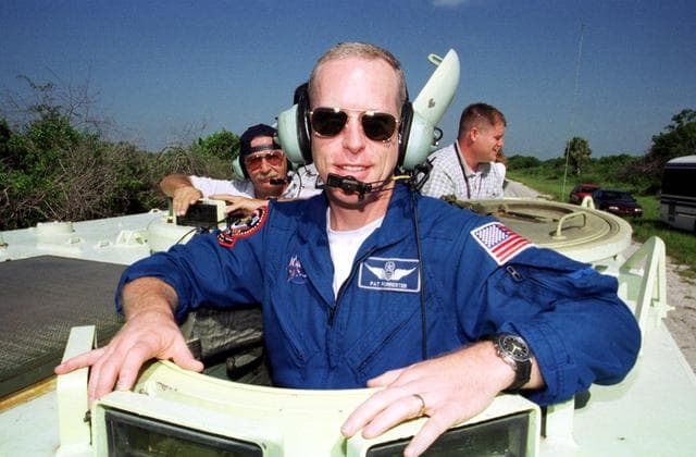 NASA image: KSC-01pp1304