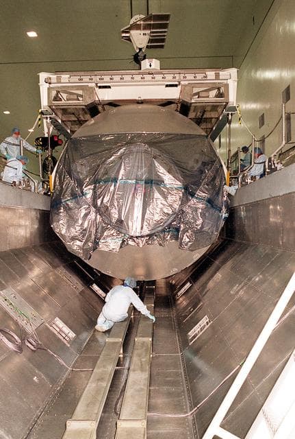 NASA image: KSC-01pp1325