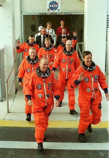 NASA image: KSC-01pp1346