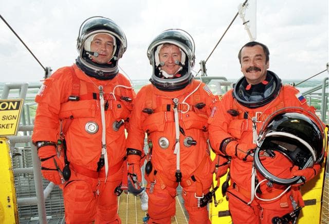 NASA image: KSC-01pp1353