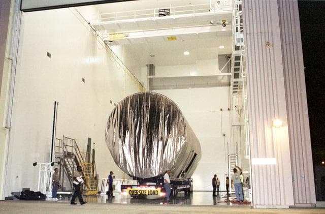 NASA image: KSC-01pp1365