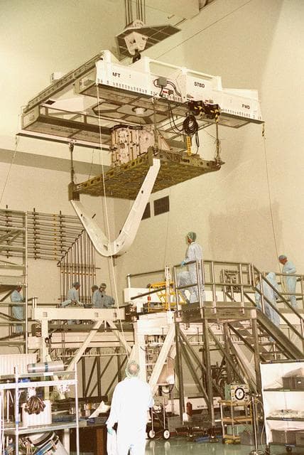 NASA image: KSC-01pp1386