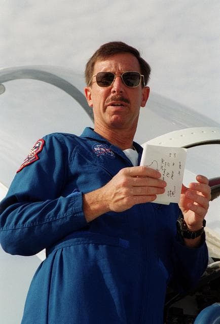 NASA image: KSC-01pp1420
