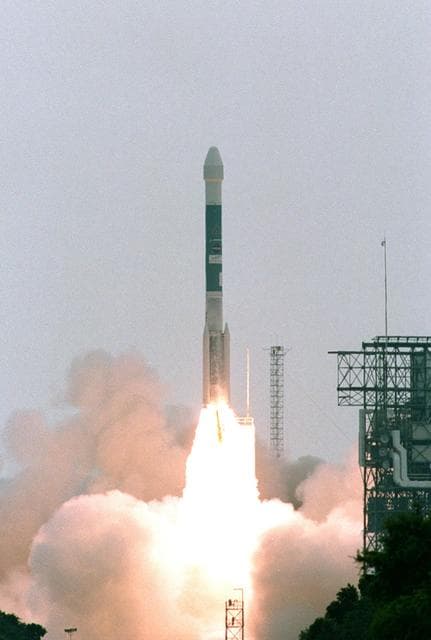 NASA image: KSC-01pp1433