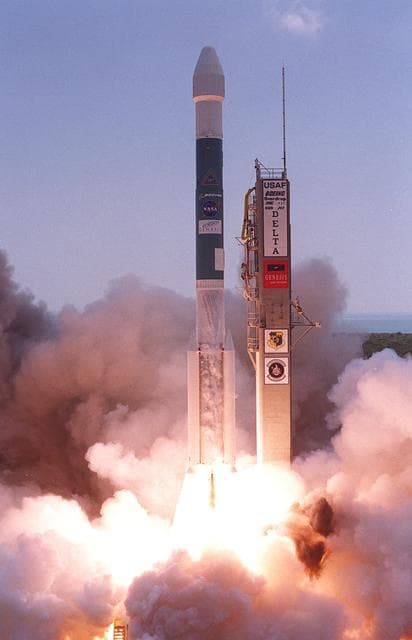 NASA image: KSC-01pp1434